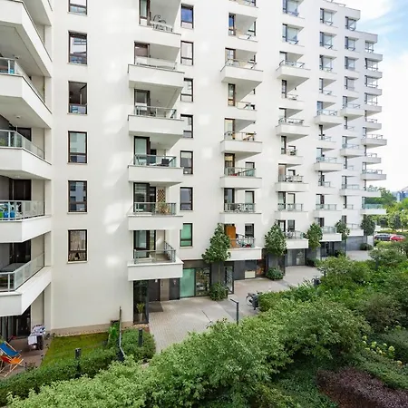 Apartament Bitwy Warszawskiej *