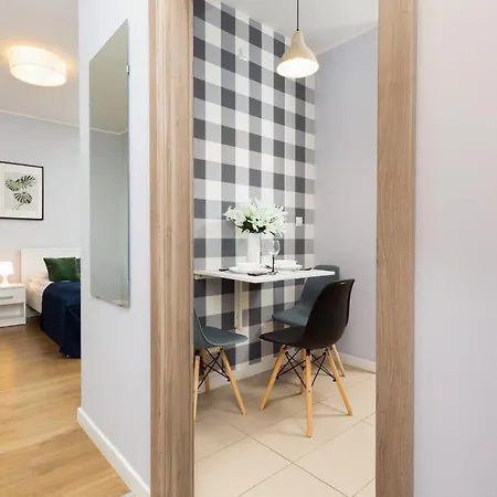 Bitwy Warszawskiej Apartment