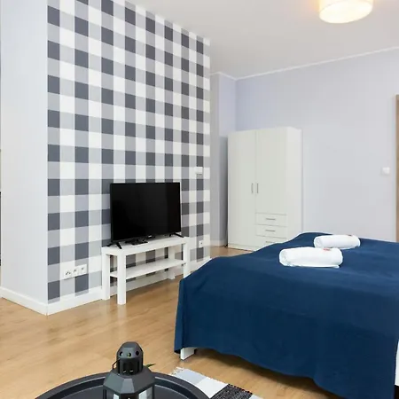 Bitwy Warszawskiej Apartment